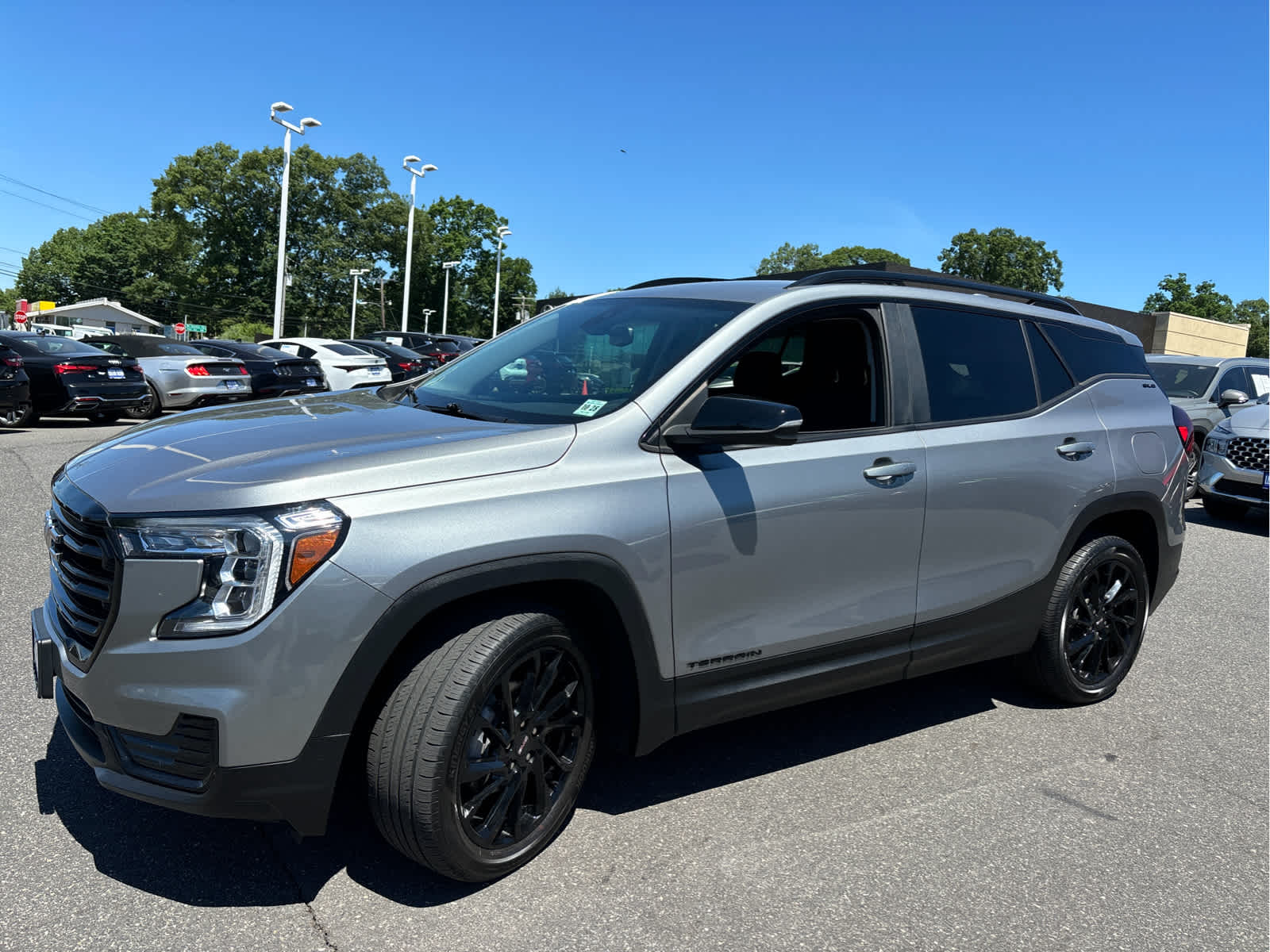 2023 GMC Terrain SLE