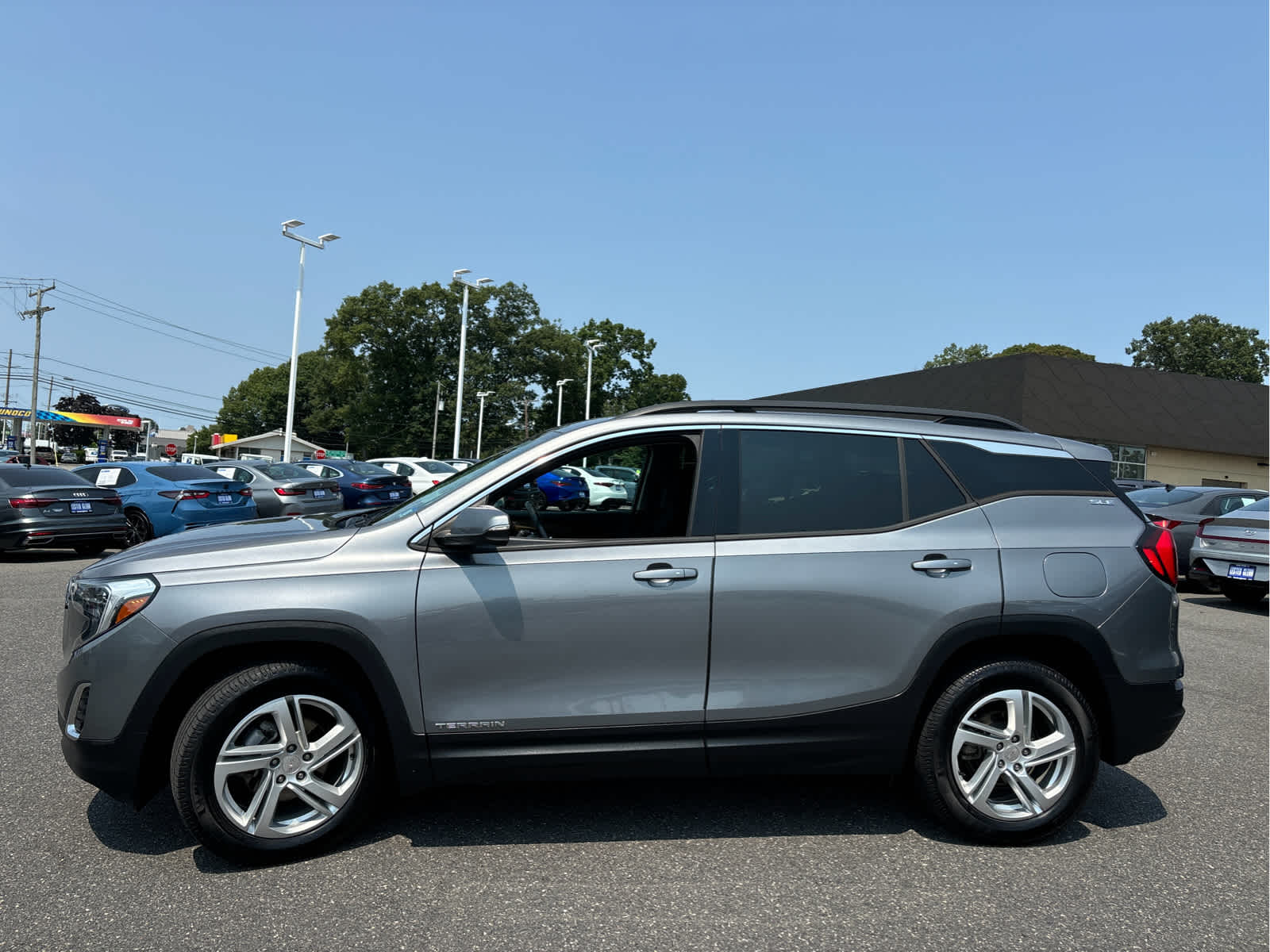 2020 GMC Terrain SLE