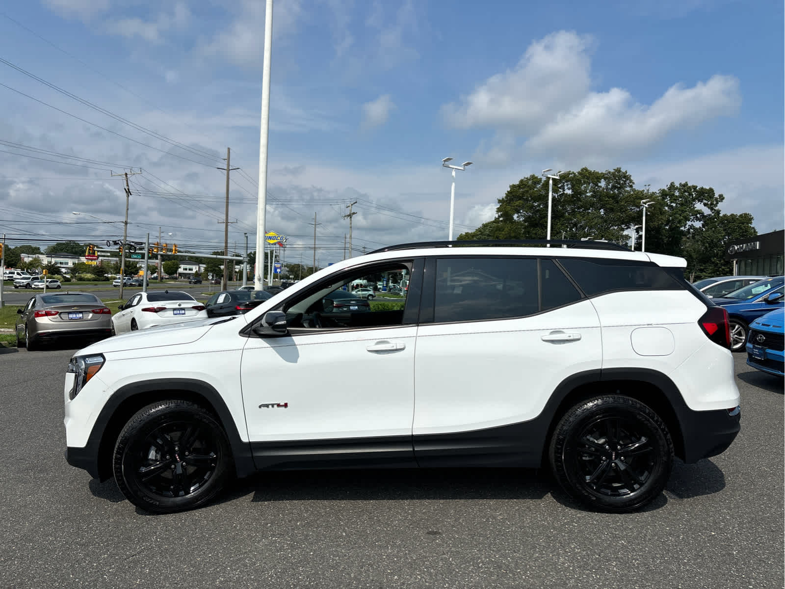2024 GMC Terrain AT4