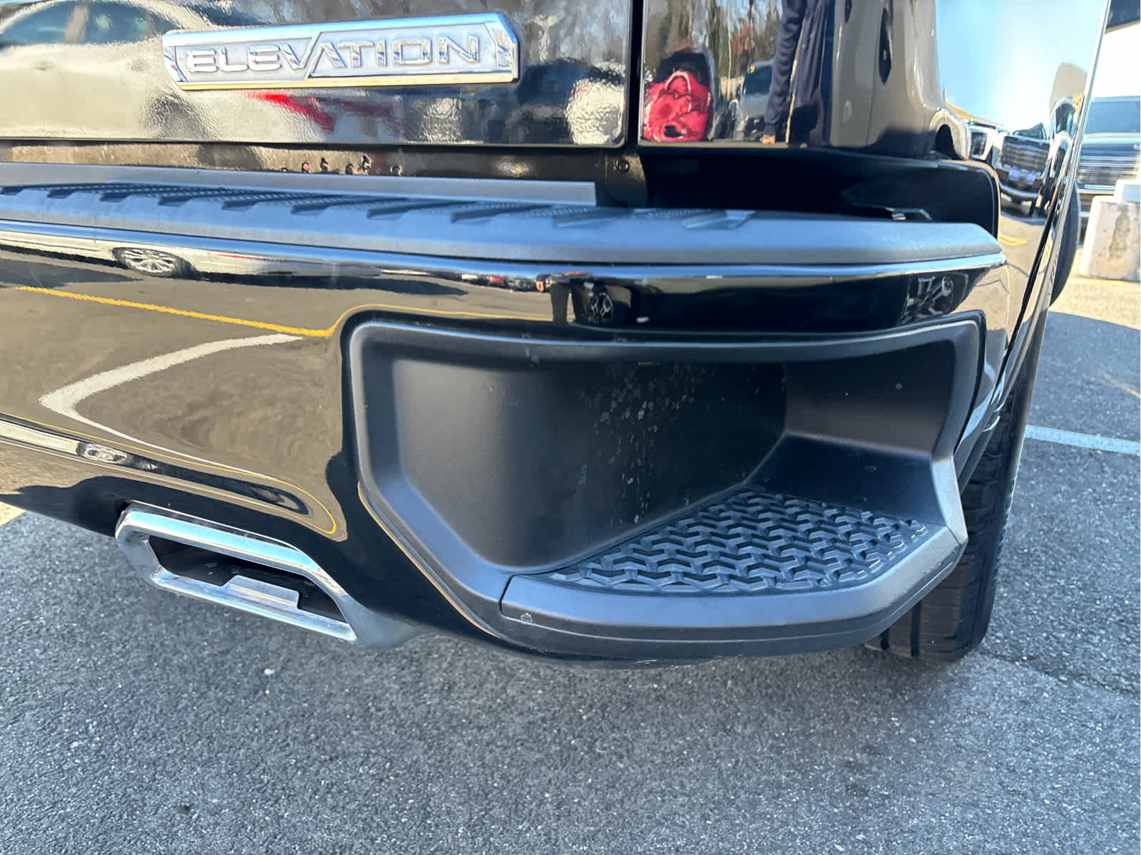 2023 GMC Sierra 1500 Elevation