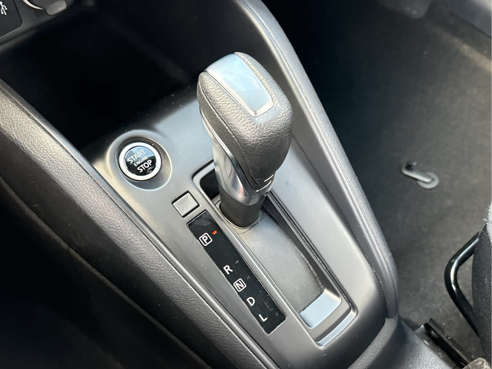 2023 Nissan Kicks S Xtronic CVT