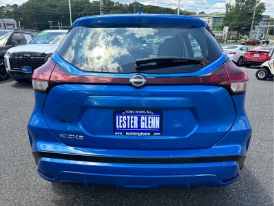 2023 Nissan Kicks S Xtronic CVT