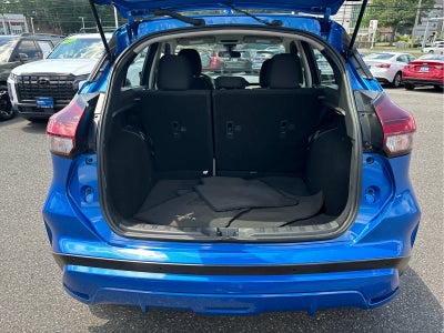 2023 Nissan Kicks S Xtronic CVT