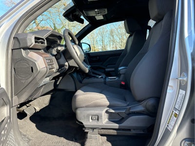 2024 Toyota Tacoma 4WD SR5