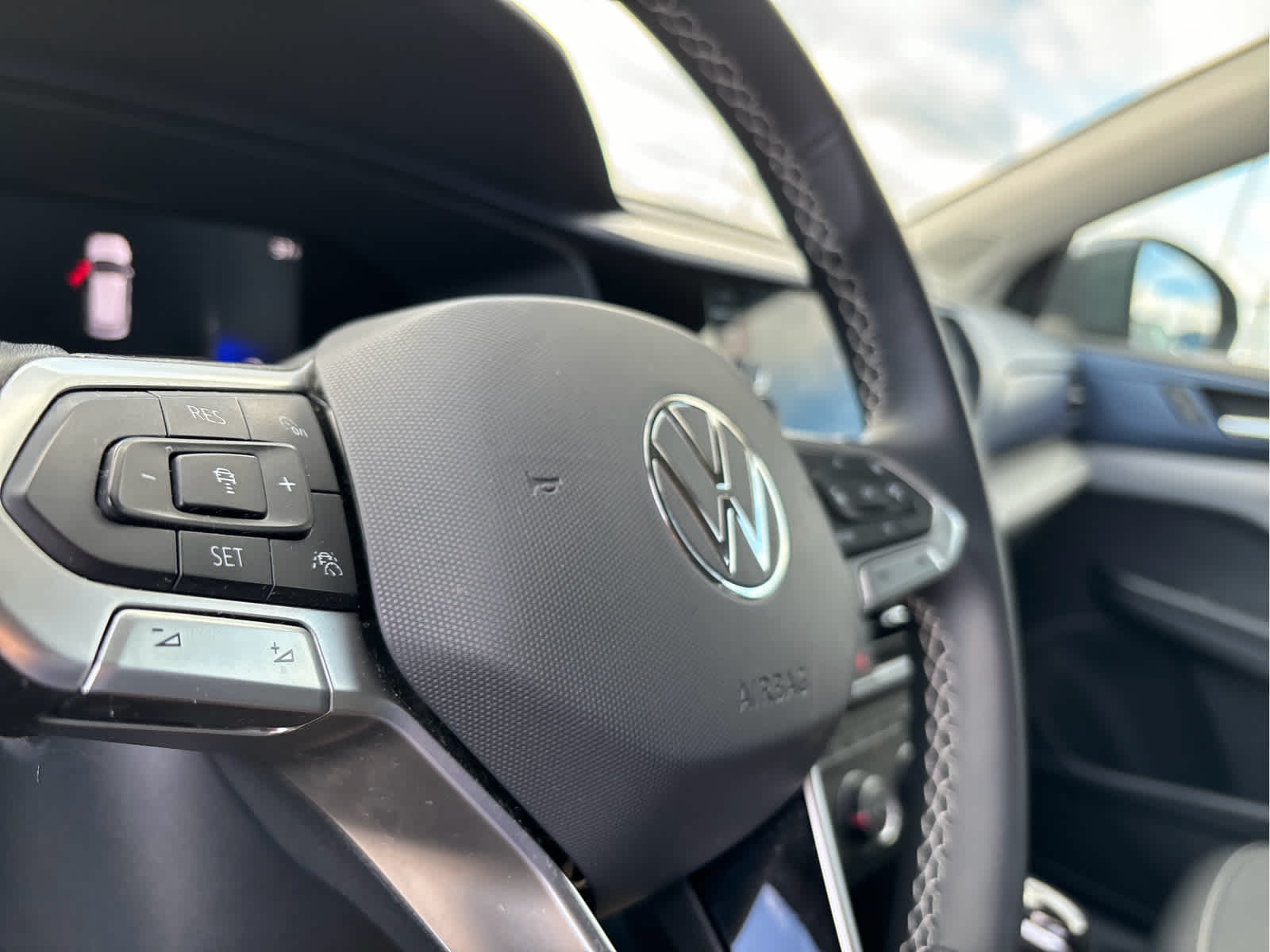 2022 Volkswagen Taos SE