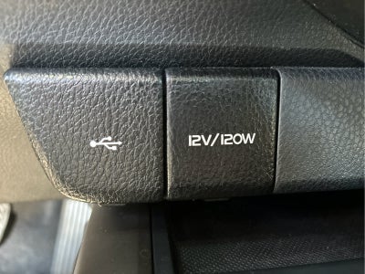 2023 Toyota Camry SE AWD
