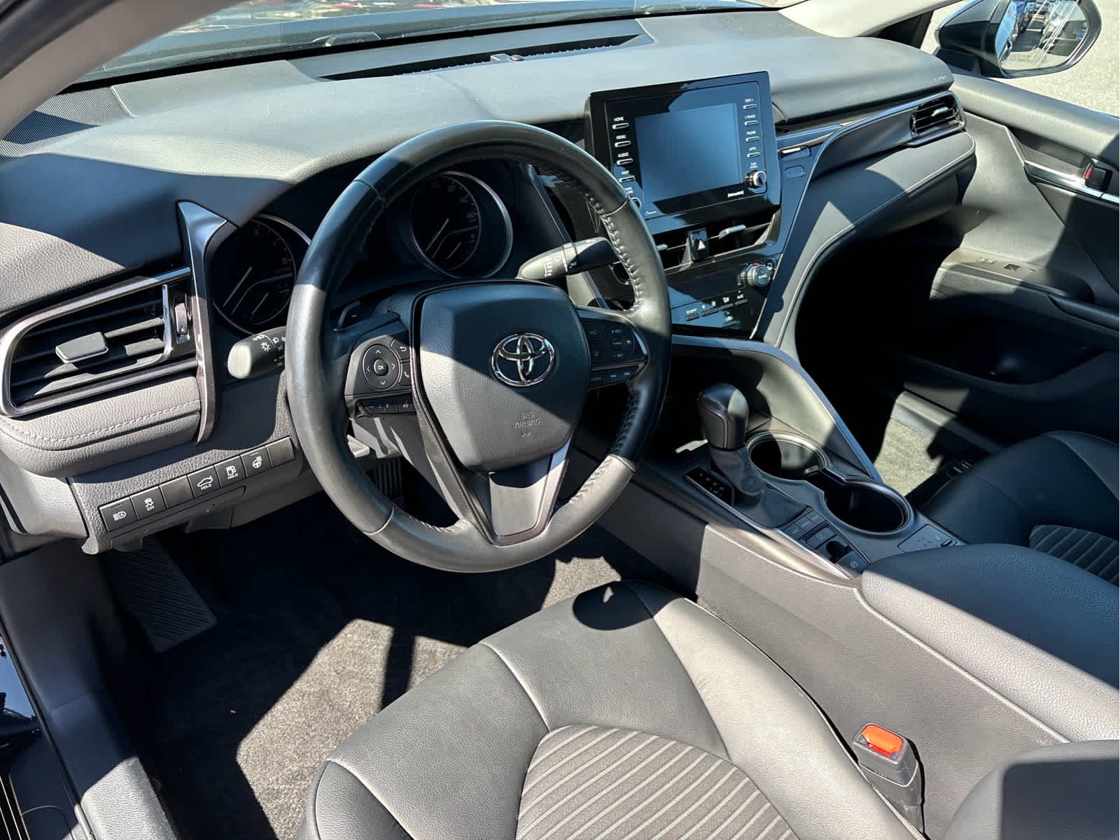 2023 Toyota Camry SE AWD
