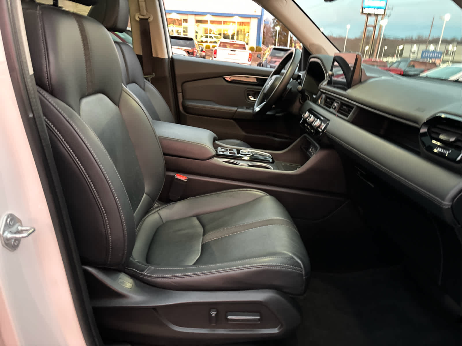 2023 Honda Pilot Touring