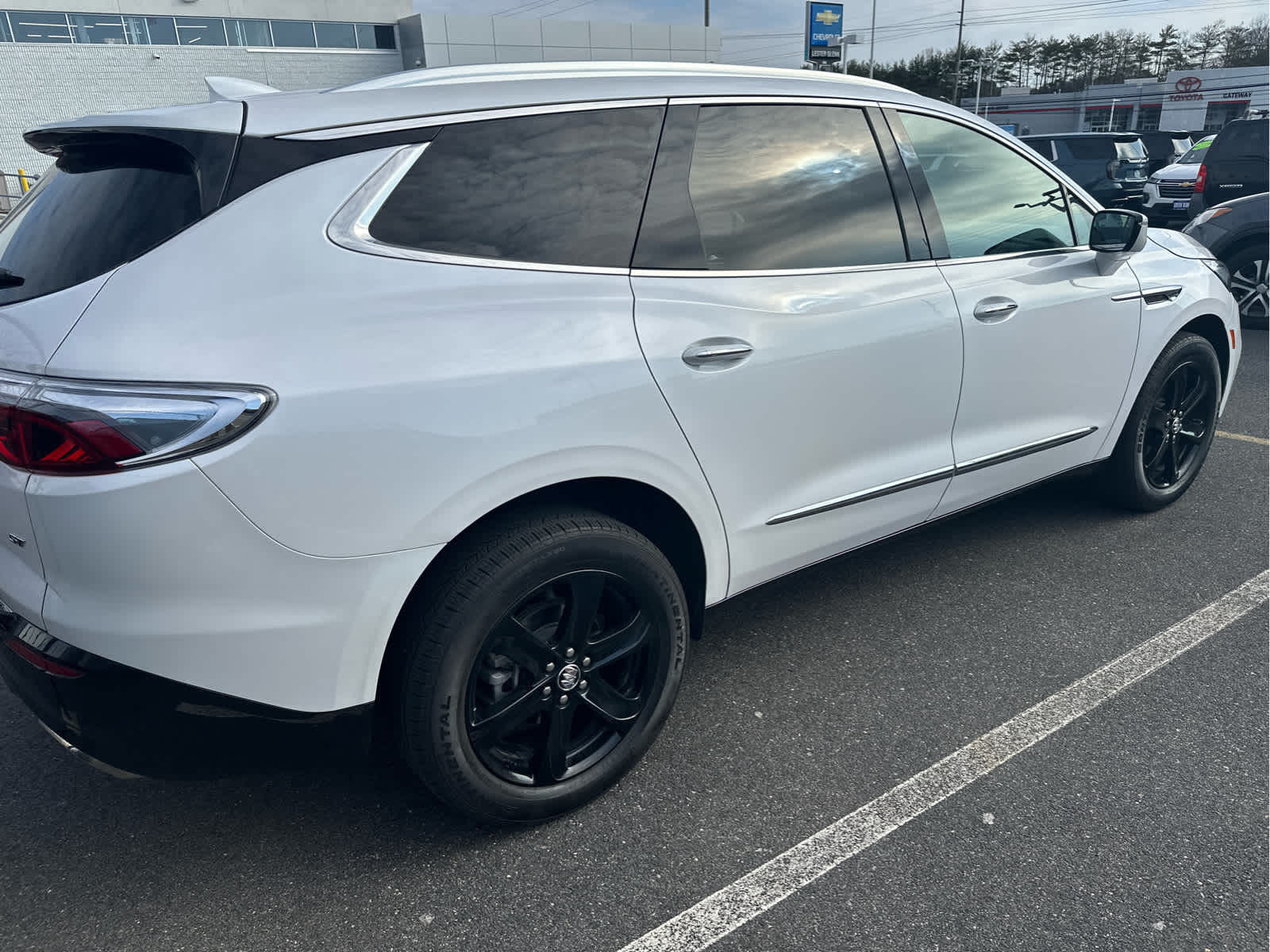 2024 Buick Enclave Essence