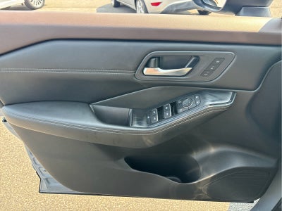 2023 Nissan Rogue SL Intelligent AWD
