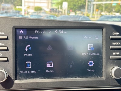 2022 Hyundai ELANTRA SE