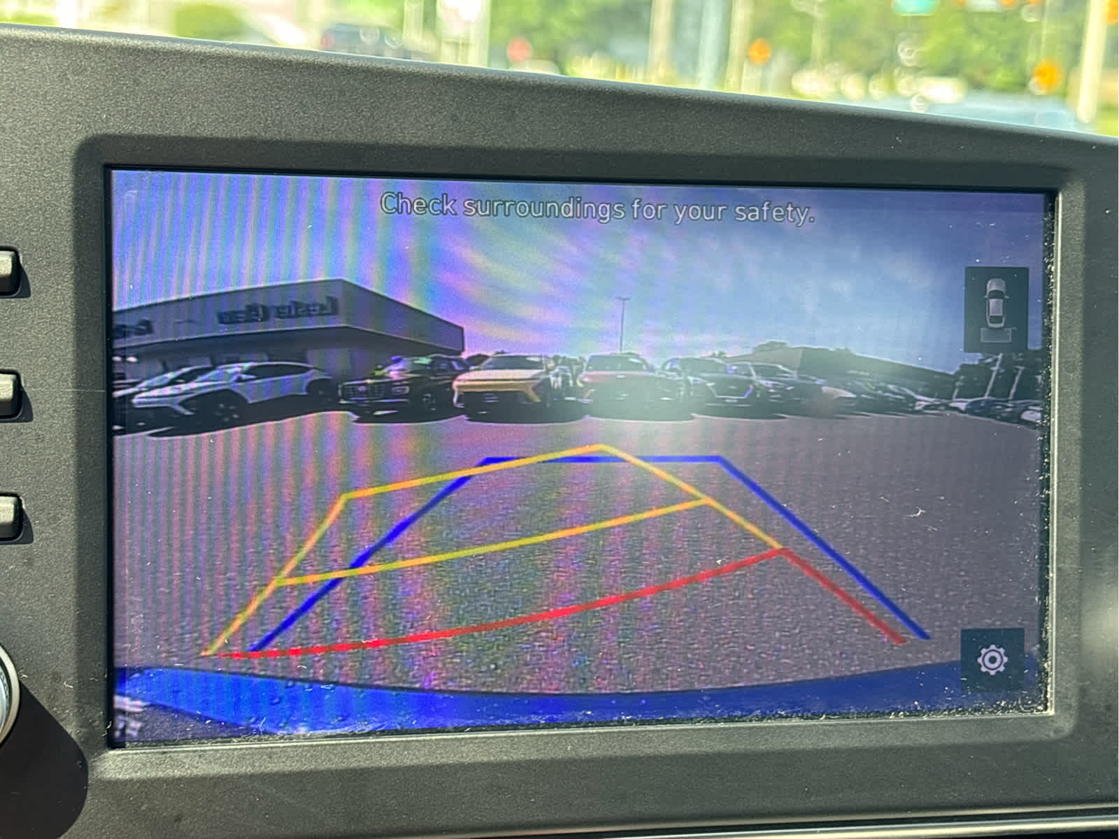 2022 Hyundai ELANTRA SE