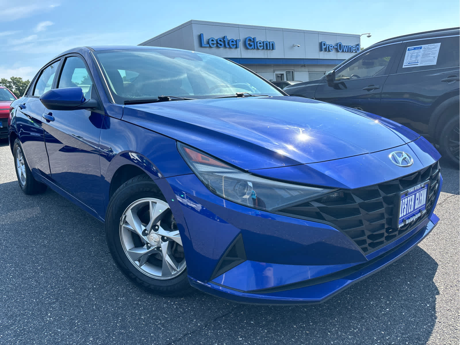 2022 Hyundai ELANTRA SE