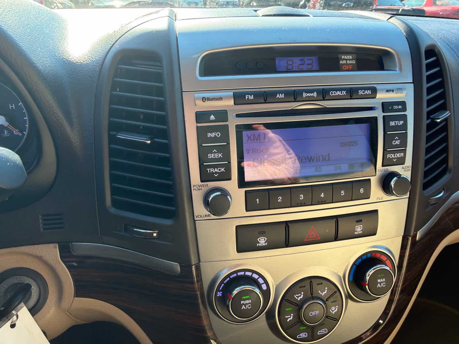 2011 Hyundai SANTA FE GLS