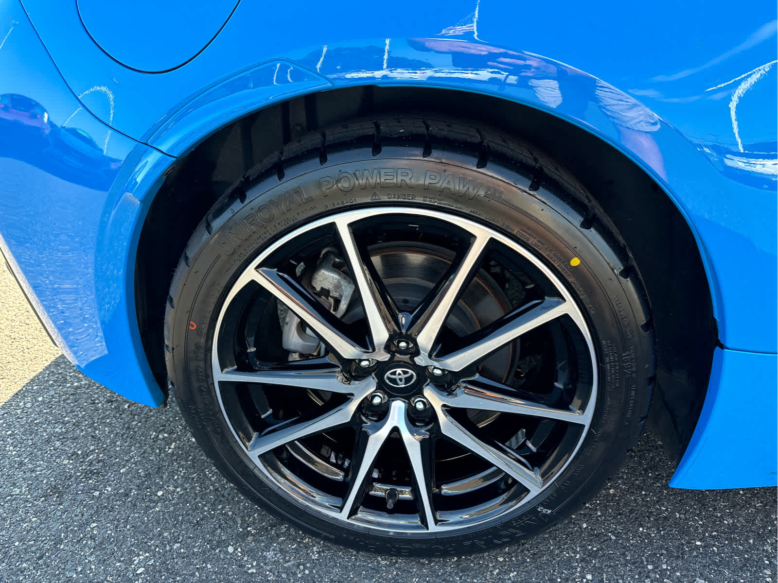 2023 Toyota GR86 2DR MT