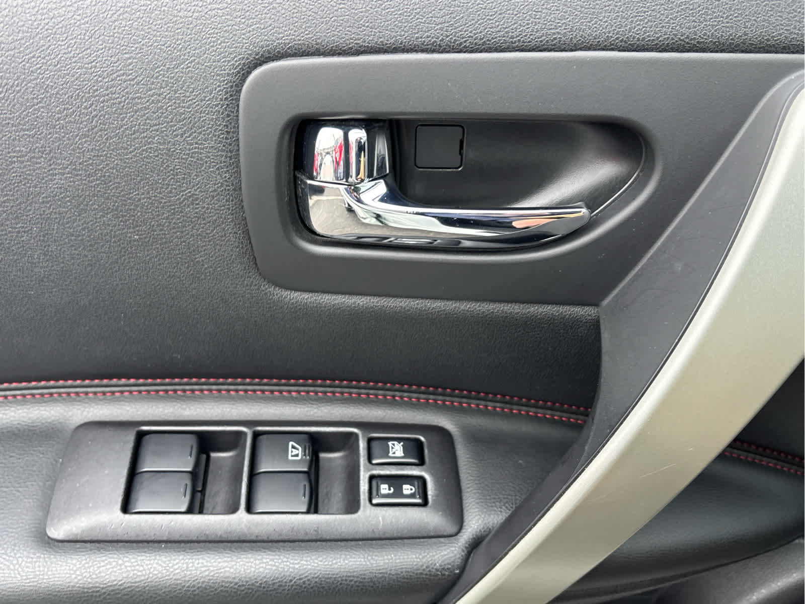 2013 Nissan Rogue SL