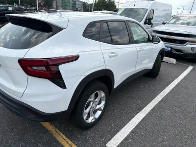 2024 Chevrolet Trax LS