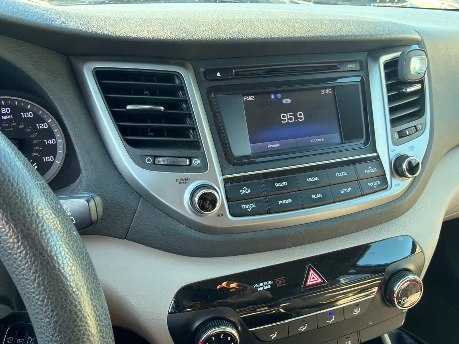 2018 Hyundai TUCSON SE