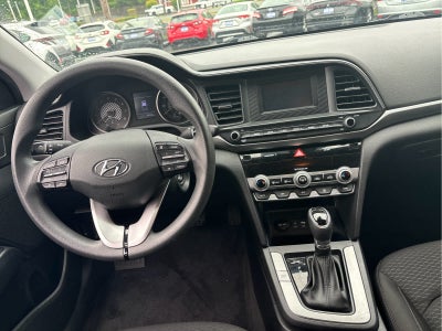 2020 Hyundai ELANTRA SE