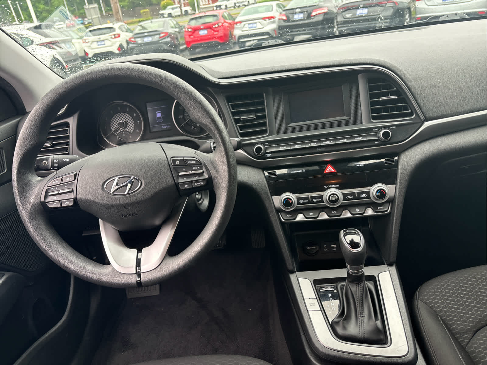 2020 Hyundai ELANTRA SE