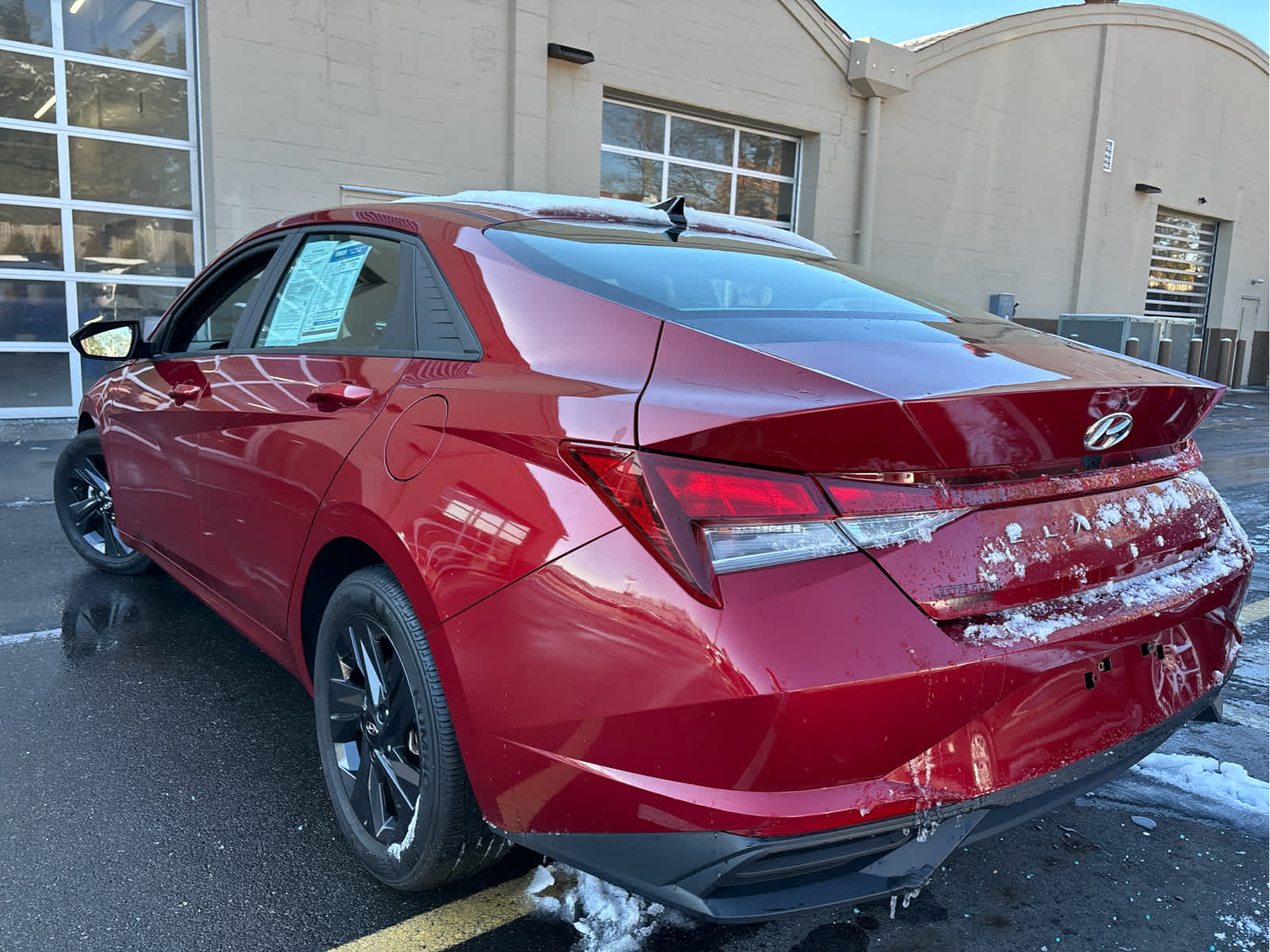 2023 Hyundai ELANTRA SEL