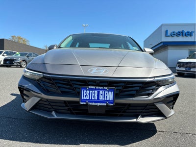 2024 Hyundai ELANTRA Limited