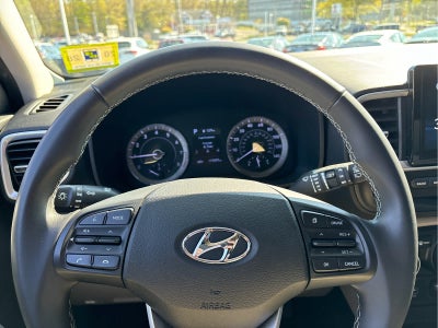 2021 Hyundai VENUE SEL