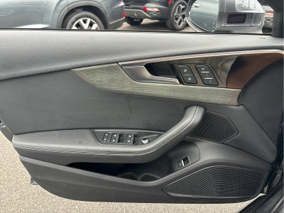 2023 Audi A4 Premium Plus 45 TFSI S line quattro S tronic