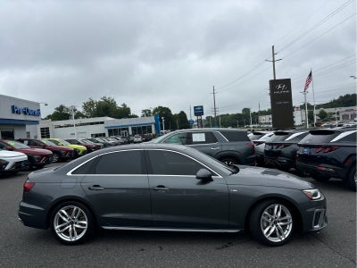 2023 Audi A4 Premium Plus 45 TFSI S line quattro S tronic