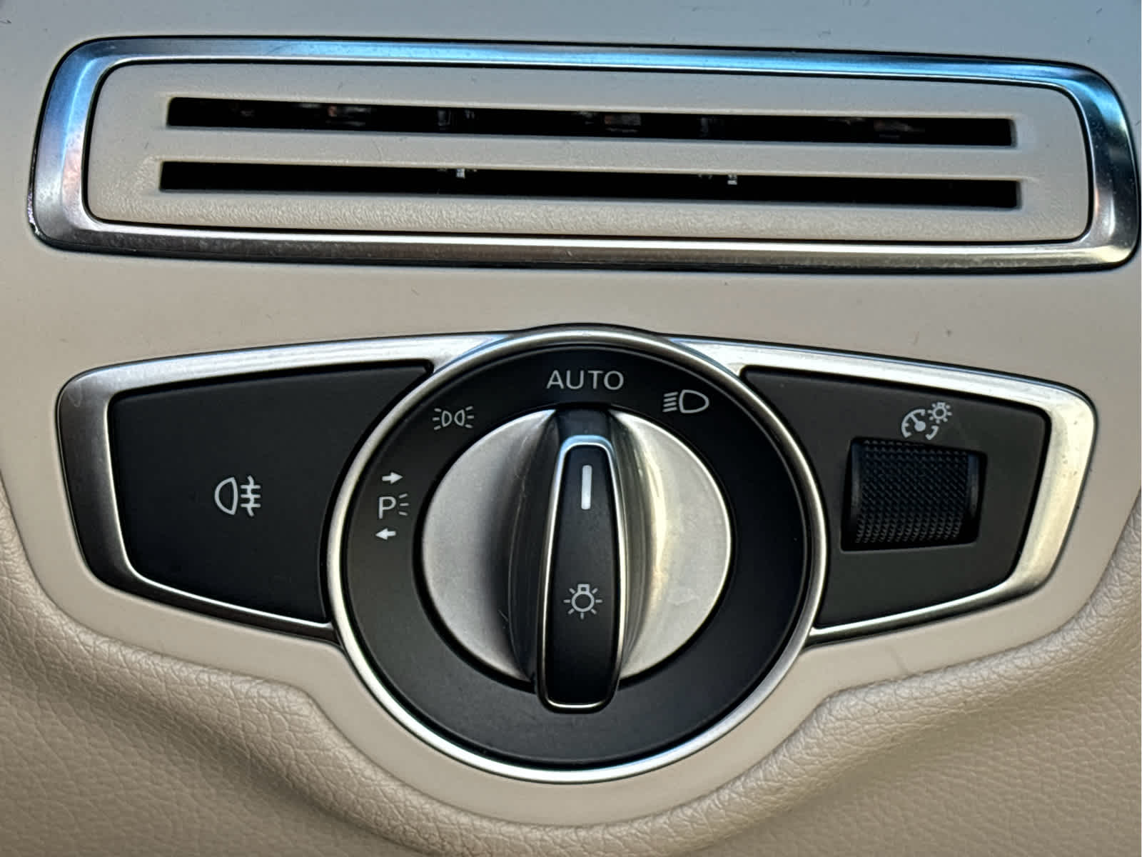 2020 Mercedes-Benz C 300 4MATIC®