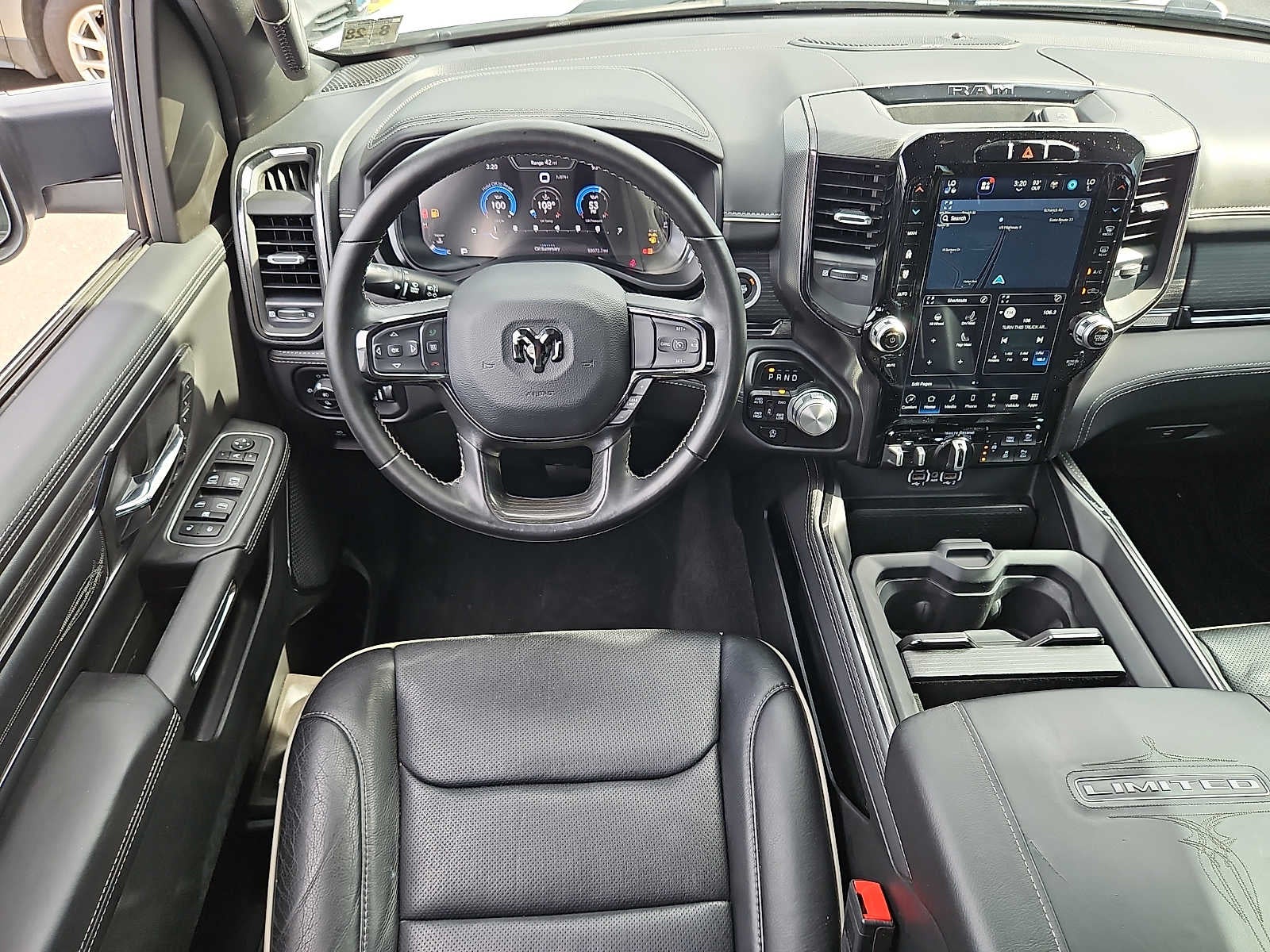 2023 RAM 1500 Limited Crew Cab 4x4 5'7" Box