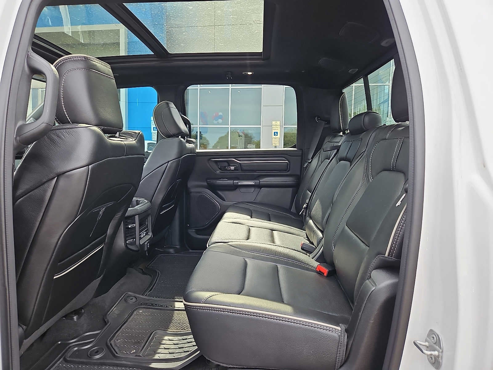 2023 RAM 1500 Limited Crew Cab 4x4 5'7" Box
