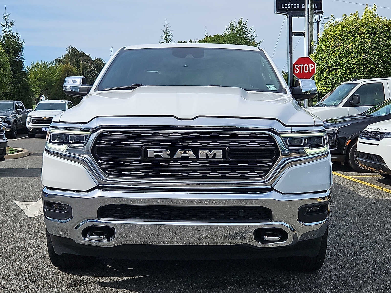 2023 RAM 1500 Limited Crew Cab 4x4 5'7" Box