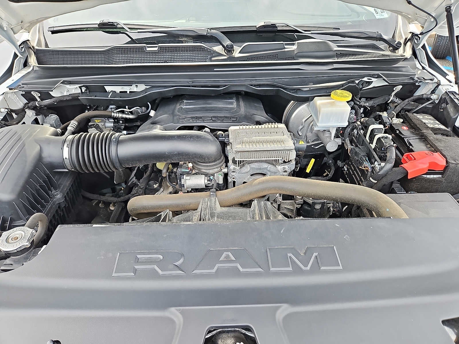 2023 RAM 1500 Limited Crew Cab 4x4 5'7" Box