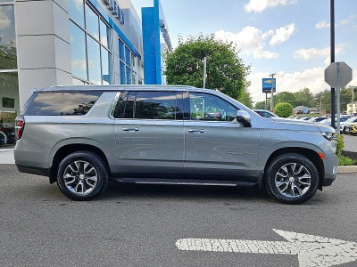 2023 Chevrolet Suburban LT