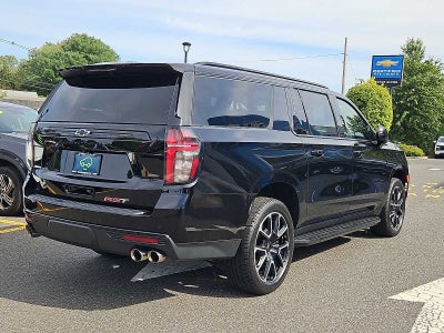 2024 Chevrolet Suburban RST