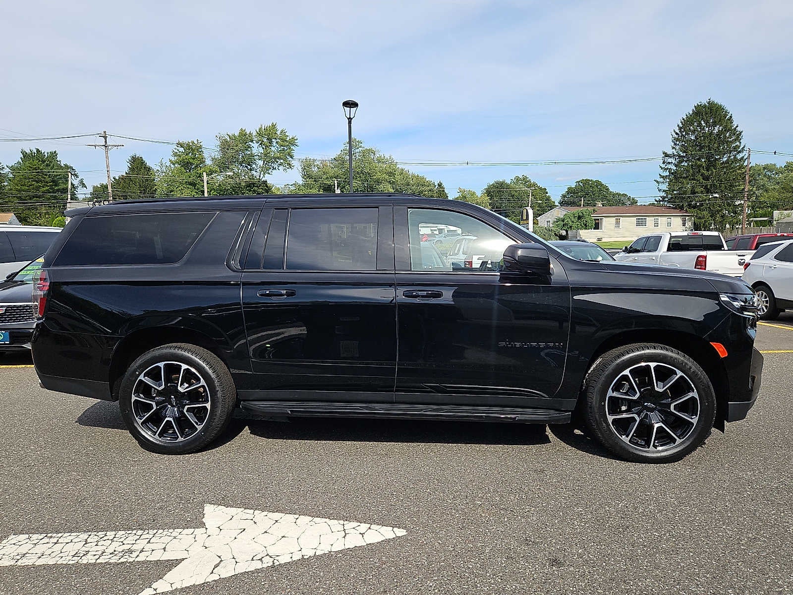 2024 Chevrolet Suburban RST