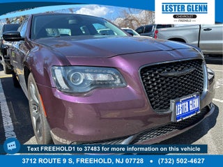 2020 Chrysler 300 Touring