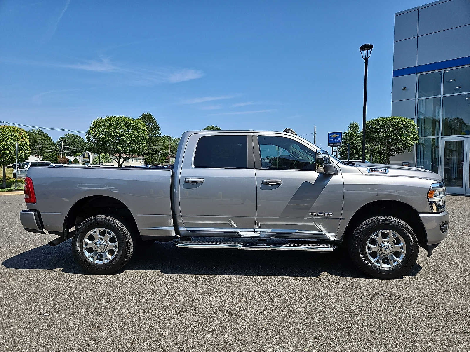 2024 RAM 2500 Laramie Crew Cab 4x4 6'4" Box