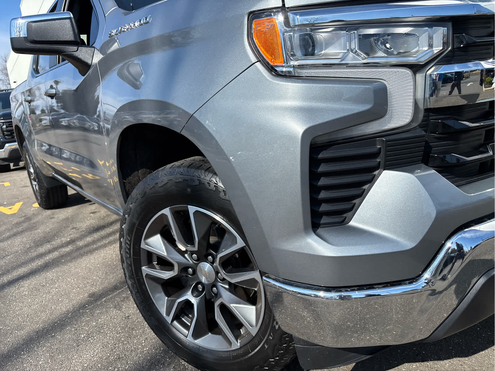 2023 Chevrolet Silverado 1500 LT (2FL)