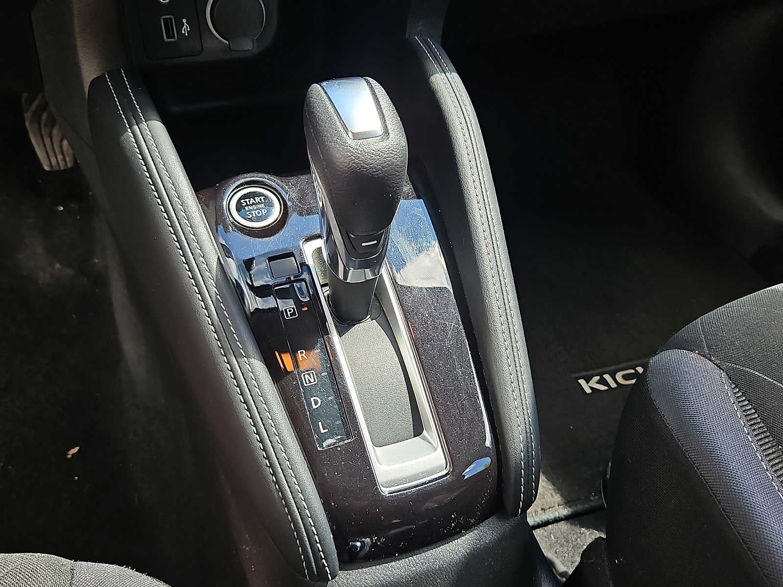 2019 Nissan Kicks SV