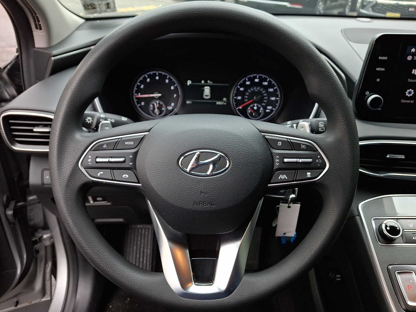 2023 Hyundai SANTA FE SE