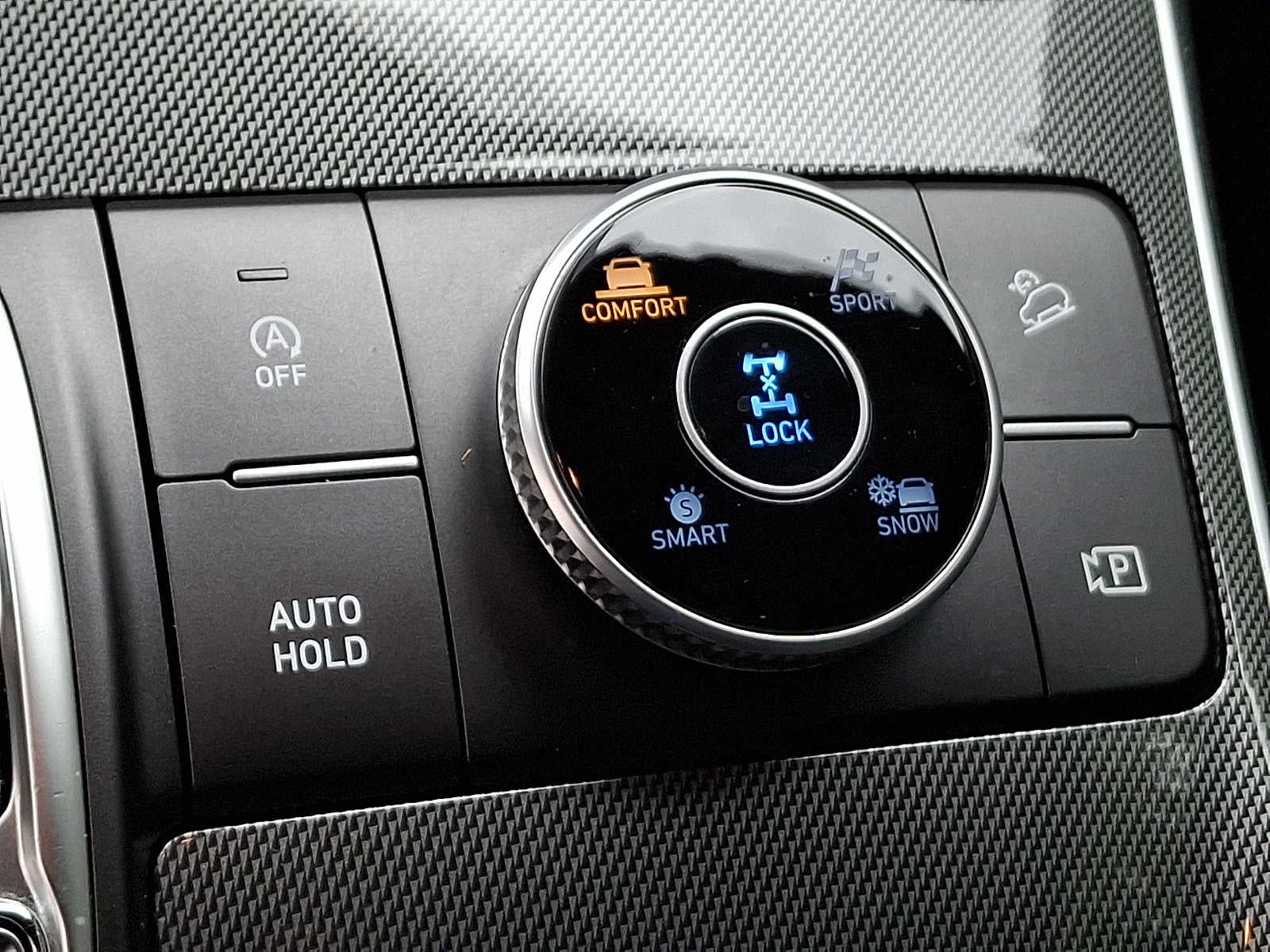 2023 Hyundai SANTA FE SE