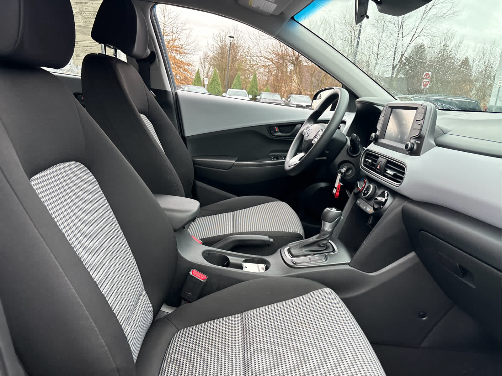 2021 Hyundai KONA SE