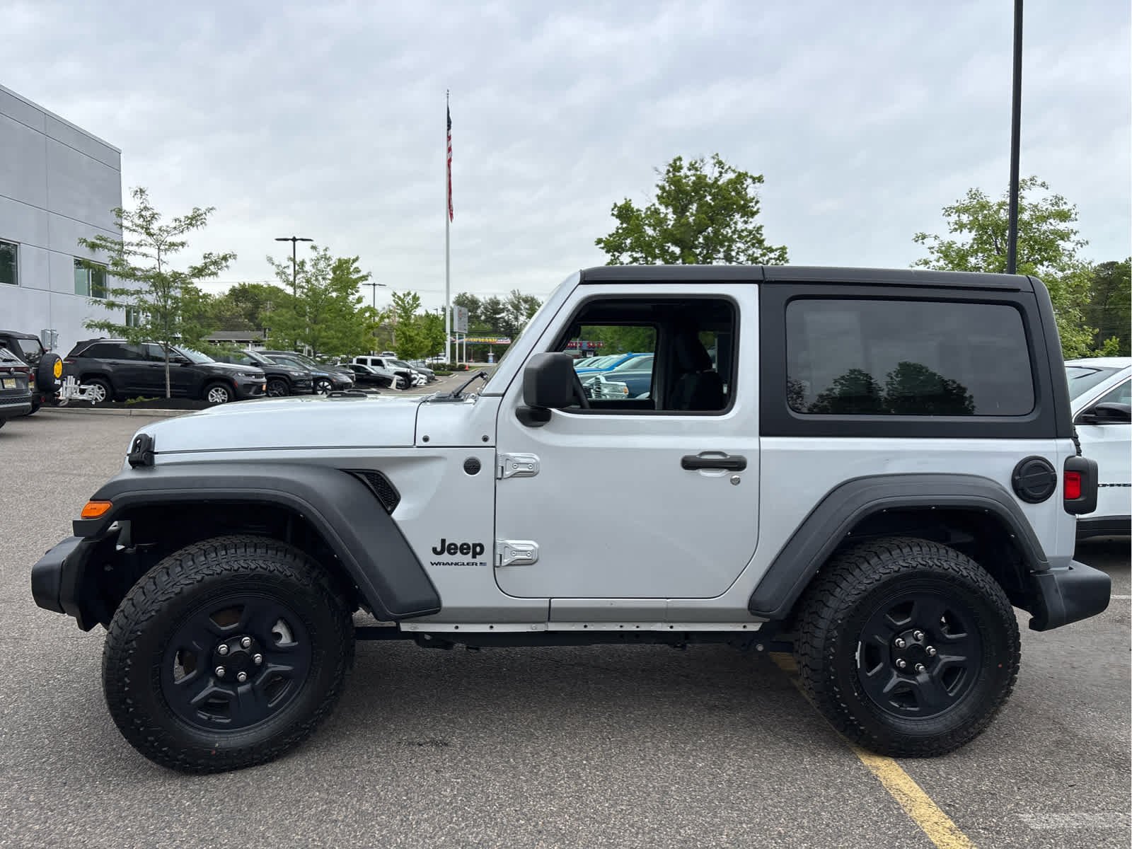 2023 Jeep Wrangler Sport