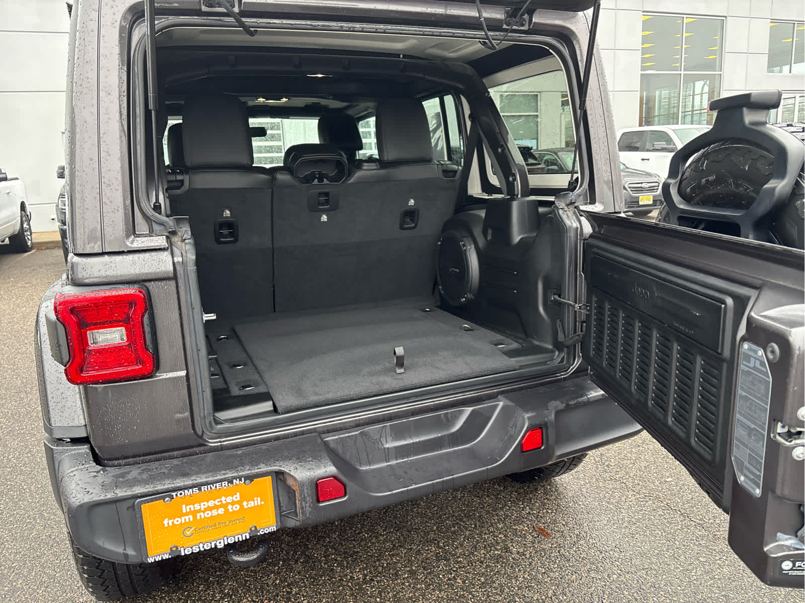 2021 Jeep Wrangler Unlimited Sahara Altitude