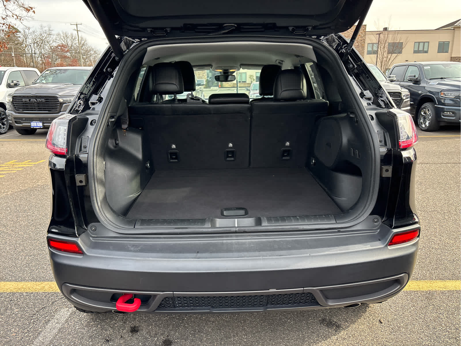 2022 Jeep Cherokee Trailhawk