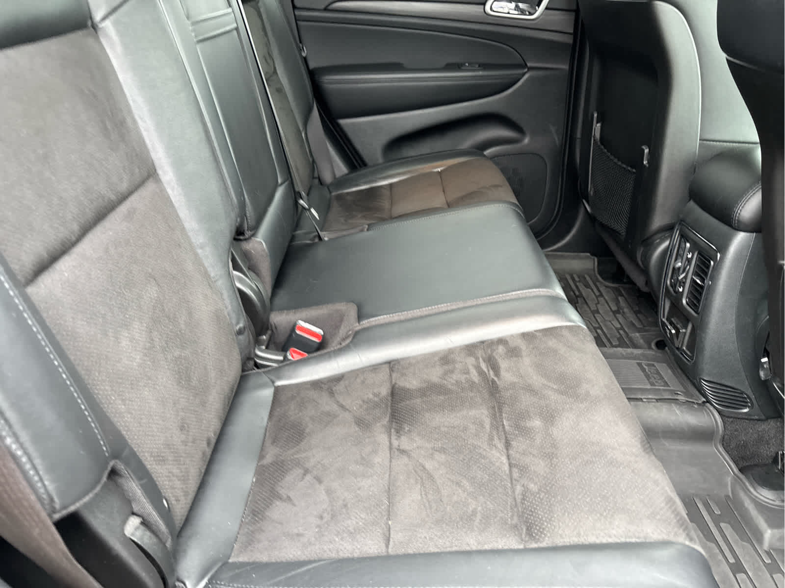 2022 Jeep Grand Cherokee WK Laredo X