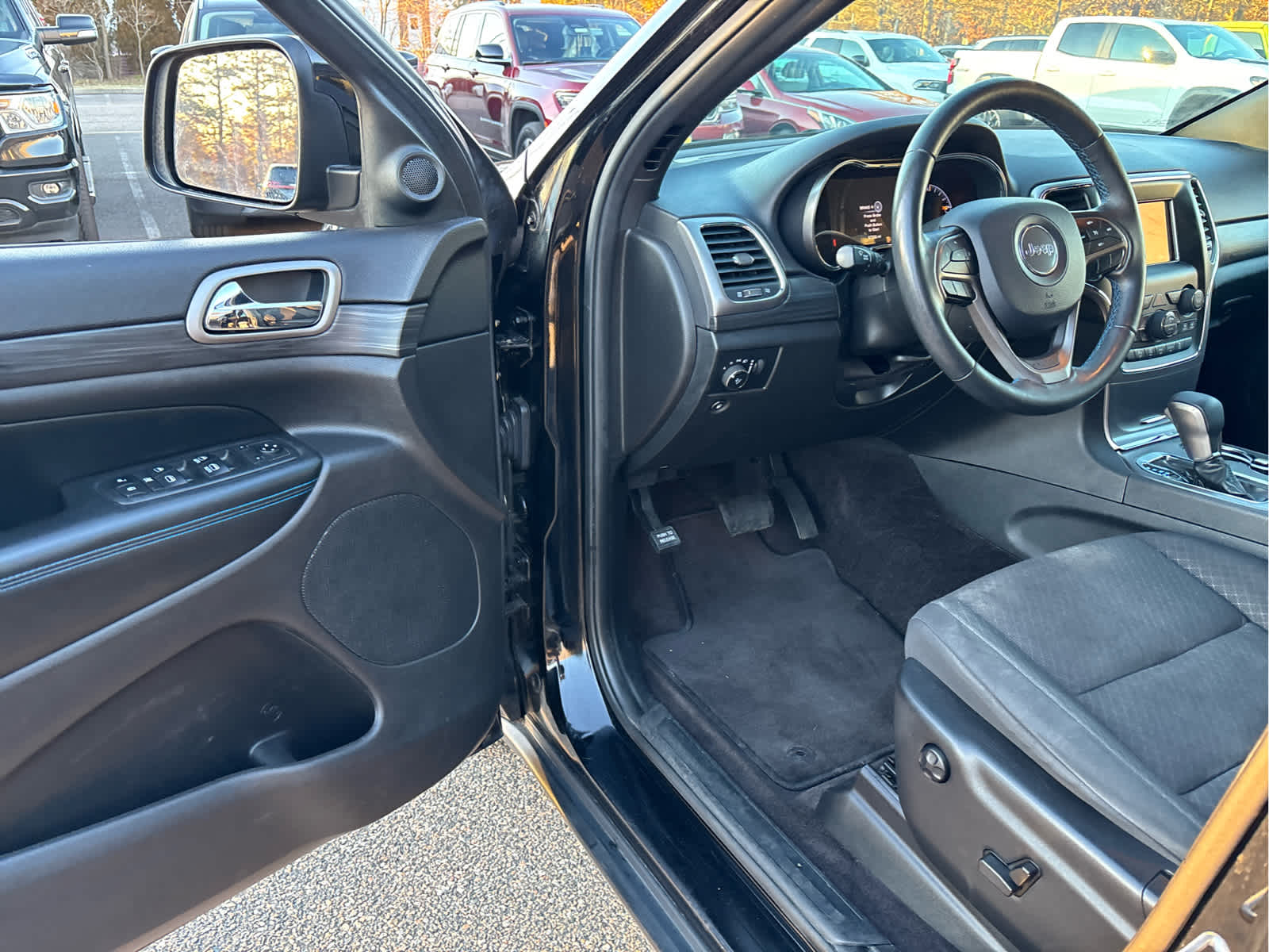 2019 Jeep Grand Cherokee Upland