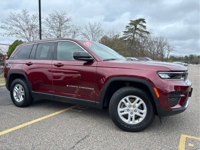 2023 Jeep Grand Cherokee Laredo